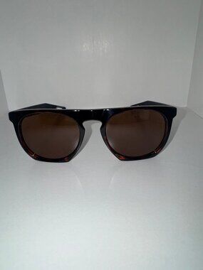 Nike Flatspot XXII Sunglasses DV2258-220 in Brown Tortoise